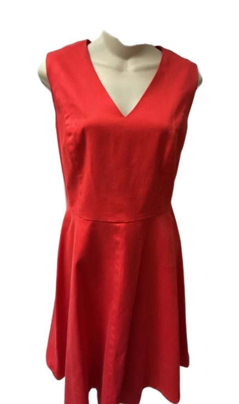 Draper James Women's Red V-Neck Sleeveless Fit and Flare Dress Size 8